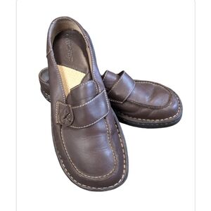 SALE 💰 Cherokee leather mules size 5.5 brown